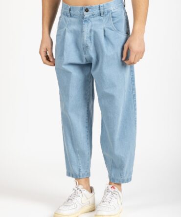 Hing  waist Denim pants